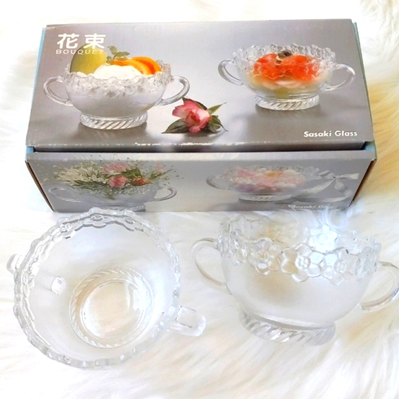 Sasaki 2 Piece Floral Crystal Glass Bowl Set - Picture 1 of 5